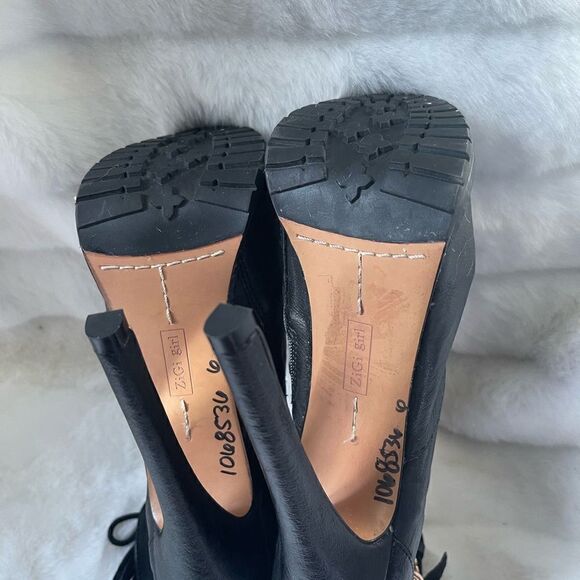 Zigi Girl Leather blk skate  lace up boots with rose gold tone chain acc… - Picture 10 of 12